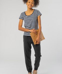 Moregoods.shopf2579d6aaa 2